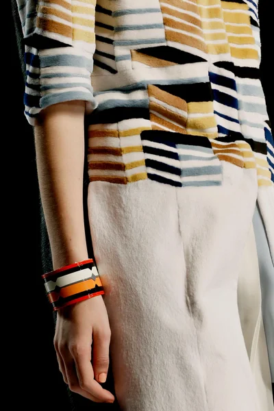 Look 12